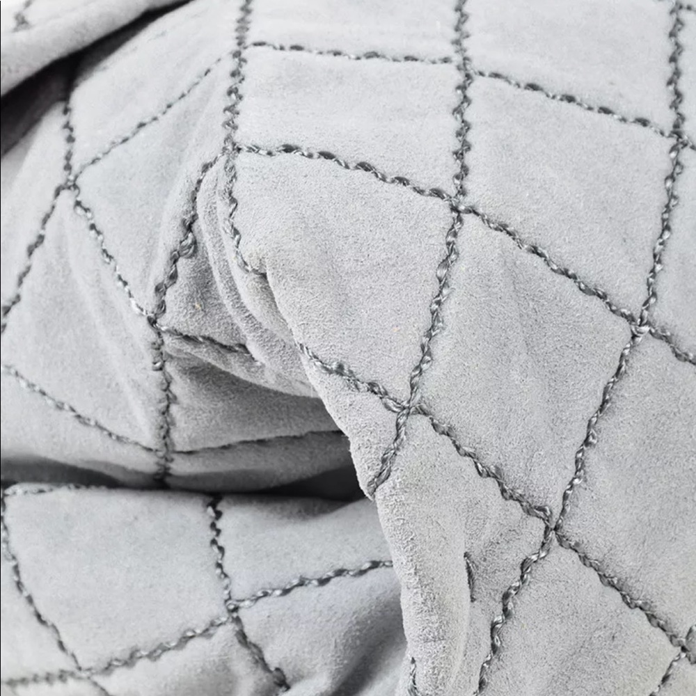 Stella McCartney Quilted ‘Beckett’ Shoulder Bag - Picture 5 of 8